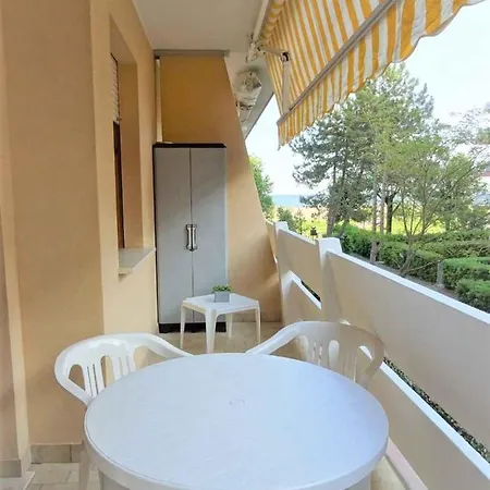 公寓 In 42846 比比翁